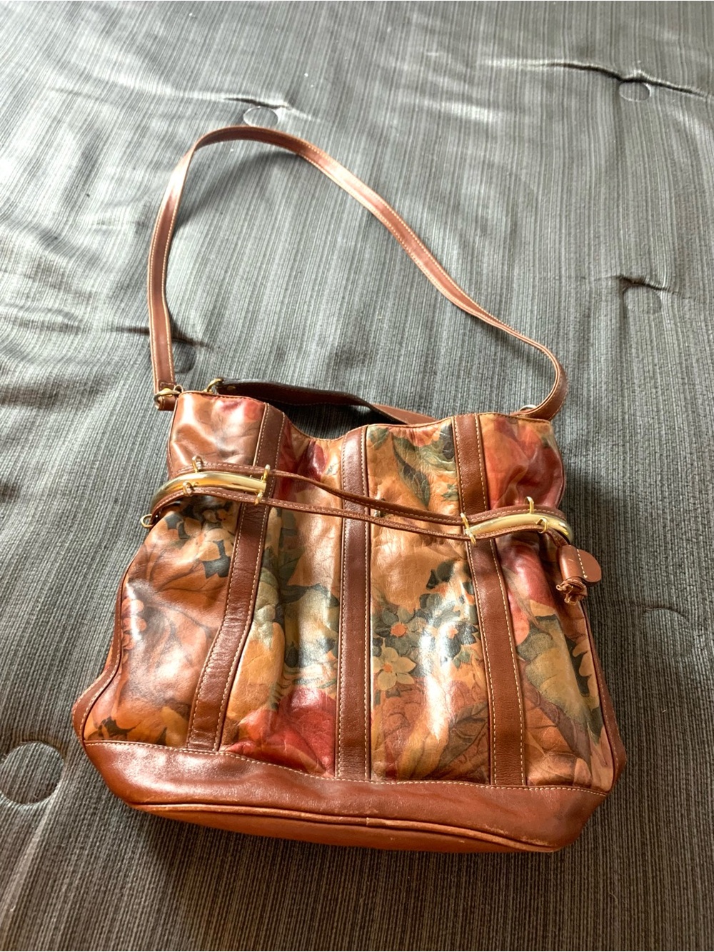 Féraud Brown Leather Tote Bucket Shoulder Bag with Floral Print